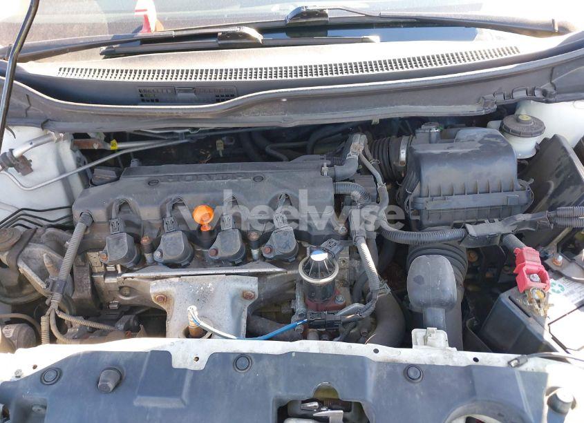 Photo 10 of 2015 Honda Civic LX (VIN 19XFB2F52FE281897)