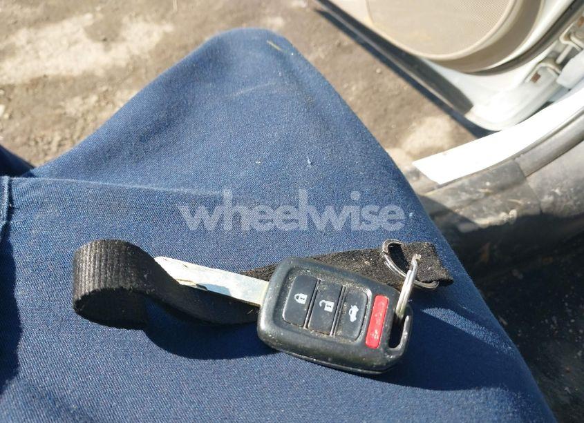 Photo 11 of 2015 Honda Civic LX (VIN 19XFB2F52FE281897)