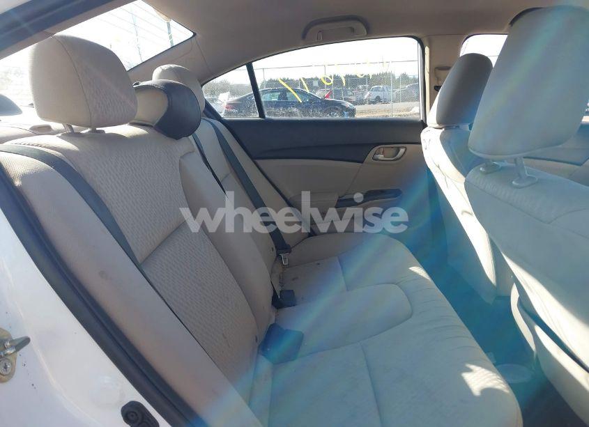 Photo 8 of 2015 Honda Civic LX (VIN 19XFB2F52FE281897)