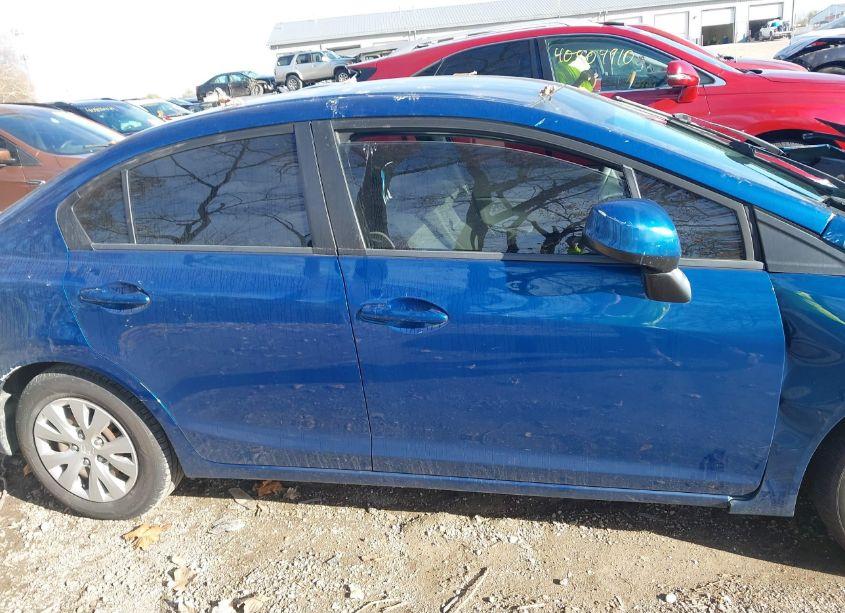 Photo 13 of 2012 Honda Civic LX (VIN 19XFB2F53CE031726)