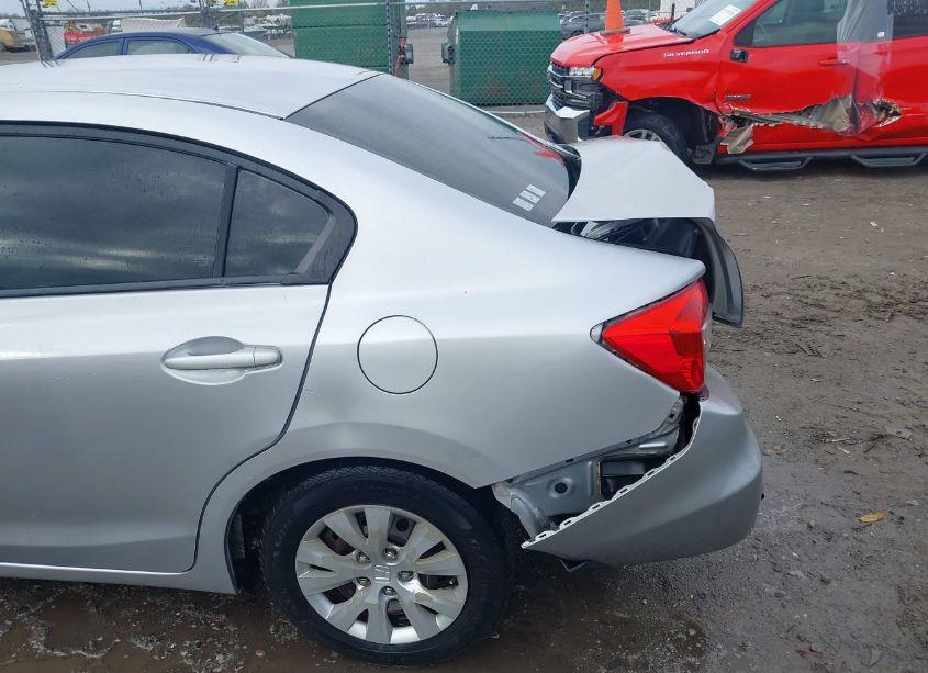 Photo 19 of 2012 Honda Civic LX (VIN 19XFB2F53CE055105)