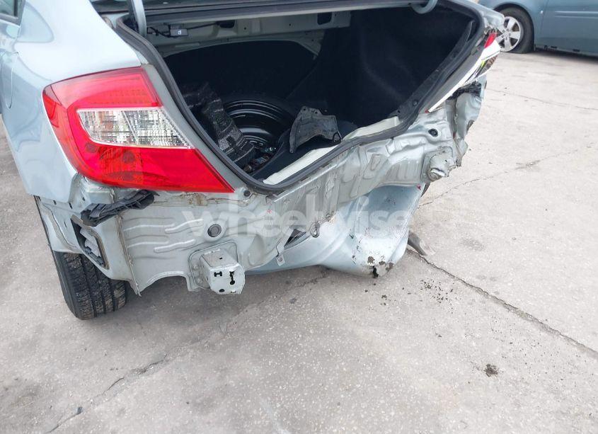 Photo 6 of 2012 Honda Civic LX (VIN 19XFB2F53CE057565)