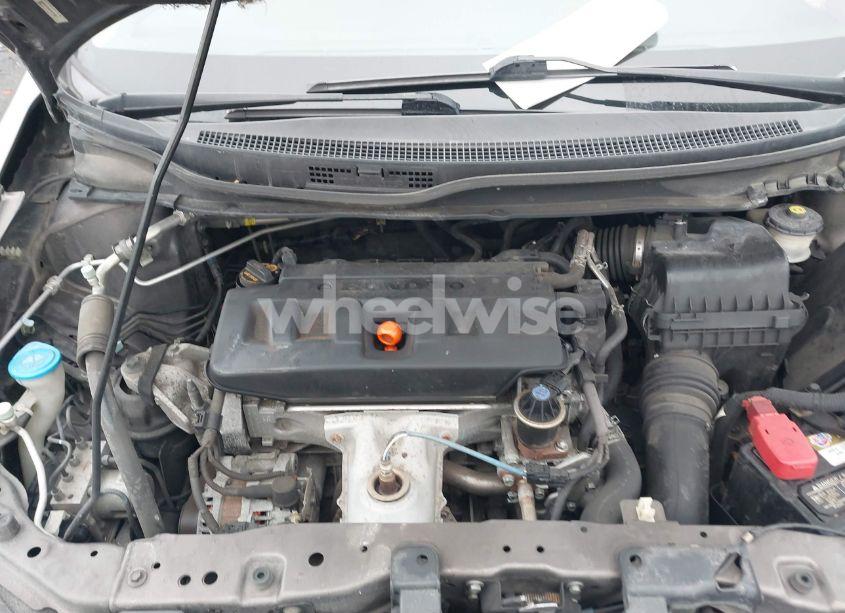 Photo 10 of 2012 Honda Civic LX (VIN 19XFB2F53CE081705)