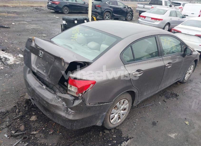 Photo 4 of 2012 Honda Civic LX (VIN 19XFB2F53CE081705)