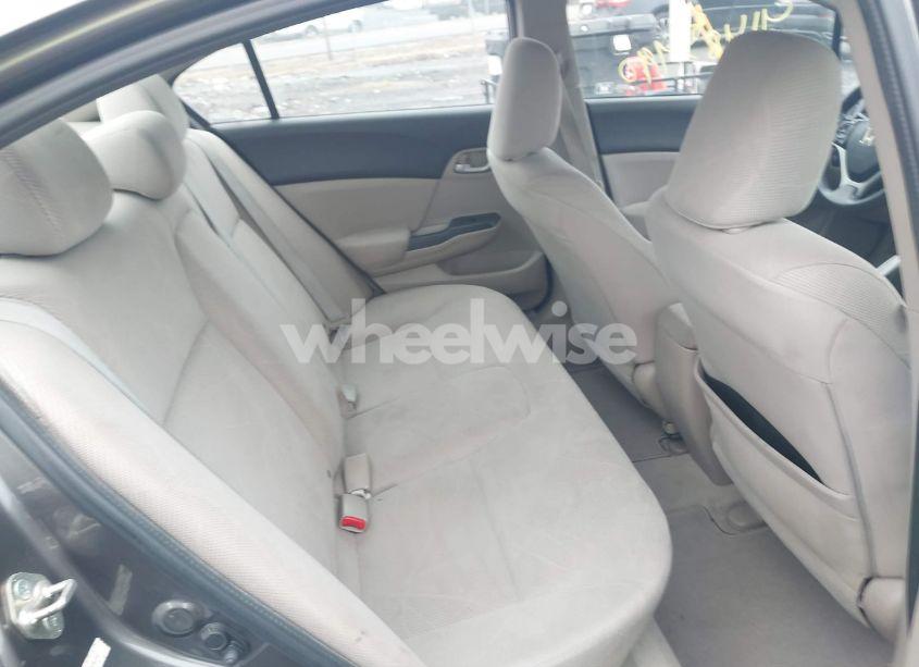 Photo 8 of 2012 Honda Civic LX (VIN 19XFB2F53CE081705)