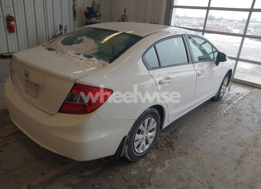 Photo 4 of 2012 Honda Civic LX (VIN 19XFB2F53CE086242)