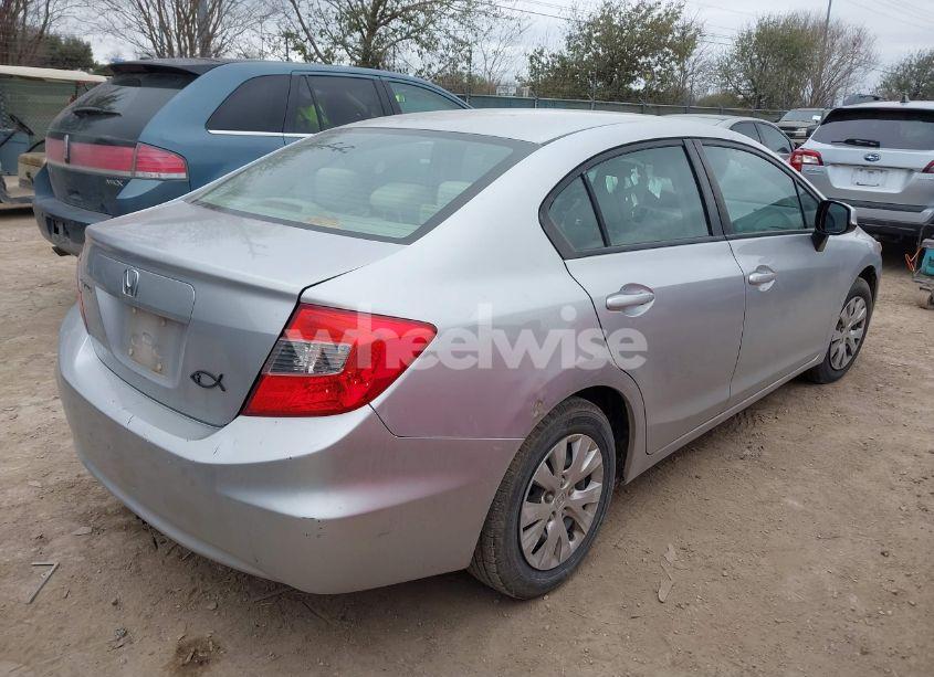 Photo 4 of 2012 Honda Civic LX (VIN 19XFB2F53CE091683)