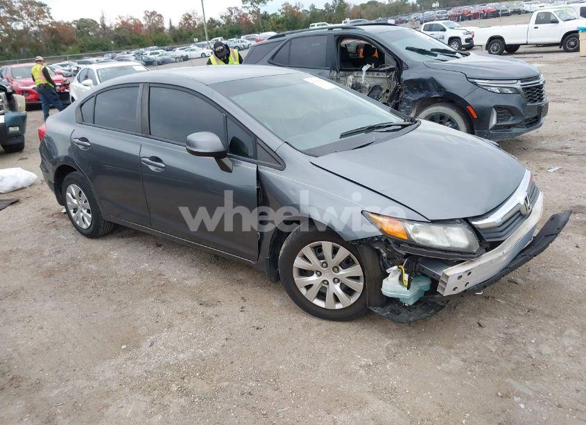 2012 Honda Civic SDN LX (VIN 19XFB2F53CE104125) main photo