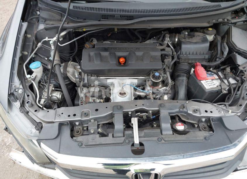 Photo 10 of 2012 Honda Civic SDN LX (VIN 19XFB2F53CE104125)