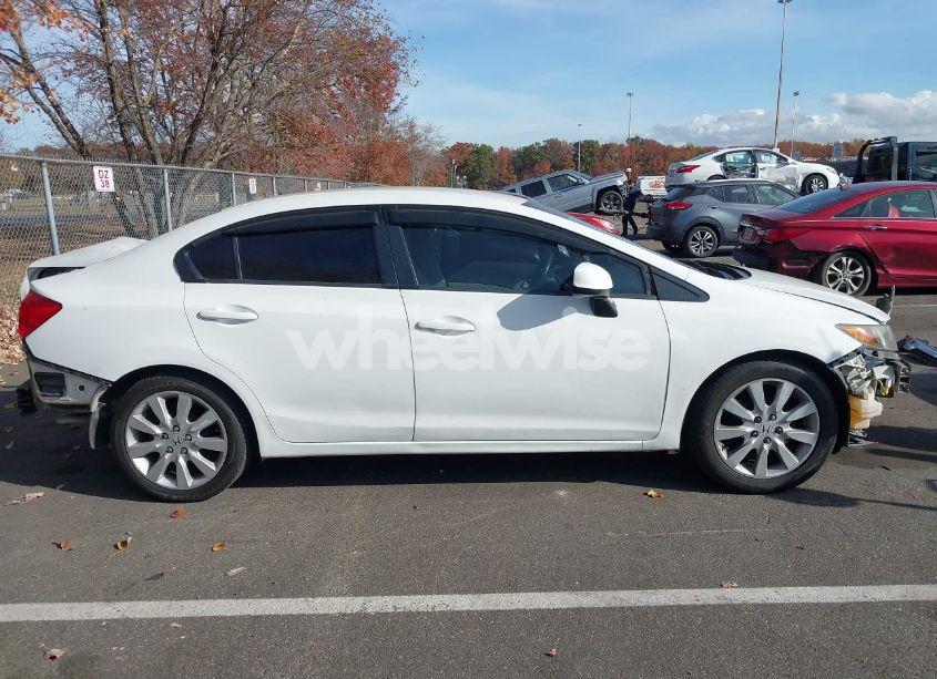 Photo 13 of 2012 Honda Civic LX (VIN 19XFB2F53CE334621)