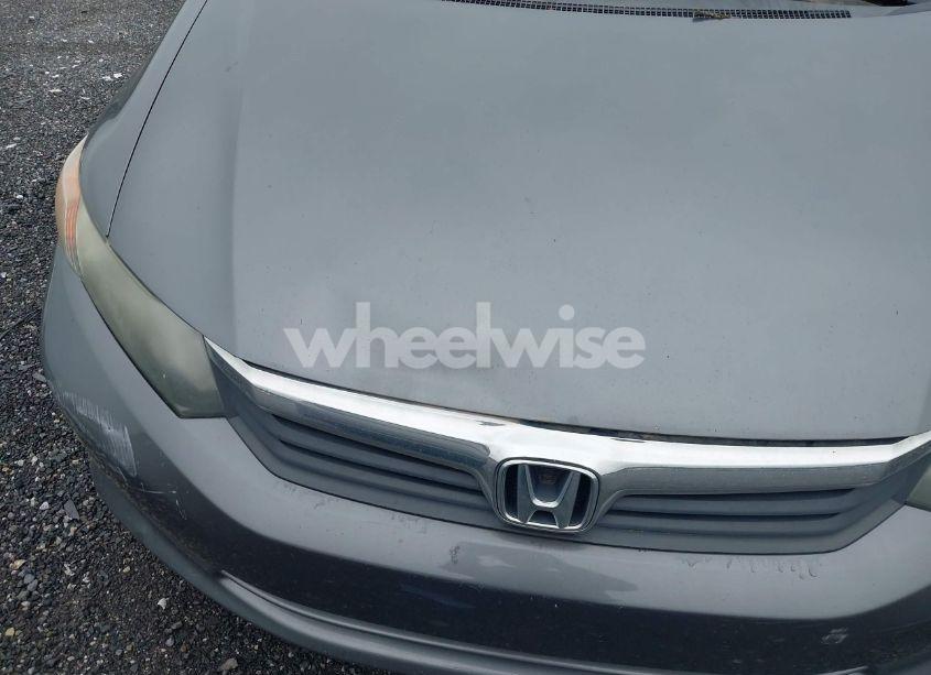 Photo 6 of 2012 Honda Civic LX (VIN 19XFB2F53CE340063)