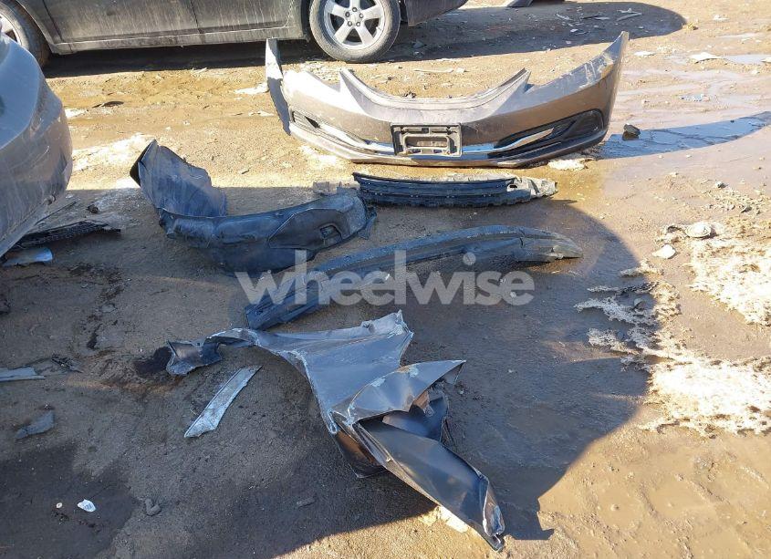 Photo 12 of 2013 Honda Civic LX (VIN 19XFB2F53DE003748)