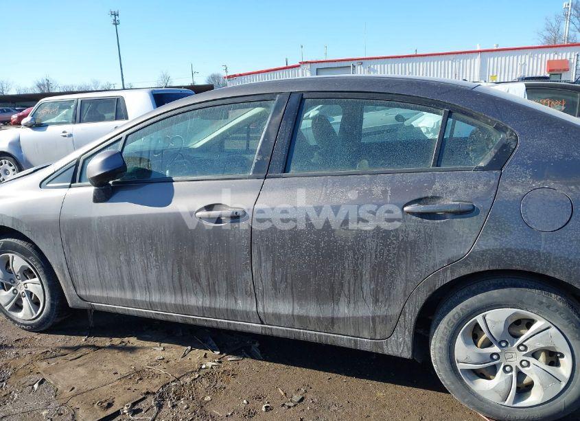 Photo 15 of 2013 Honda Civic LX (VIN 19XFB2F53DE003748)