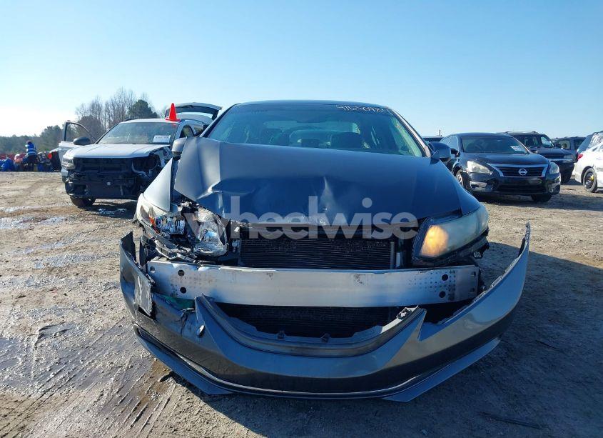 Photo 13 of 2013 Honda Civic LX (VIN 19XFB2F53DE014975)