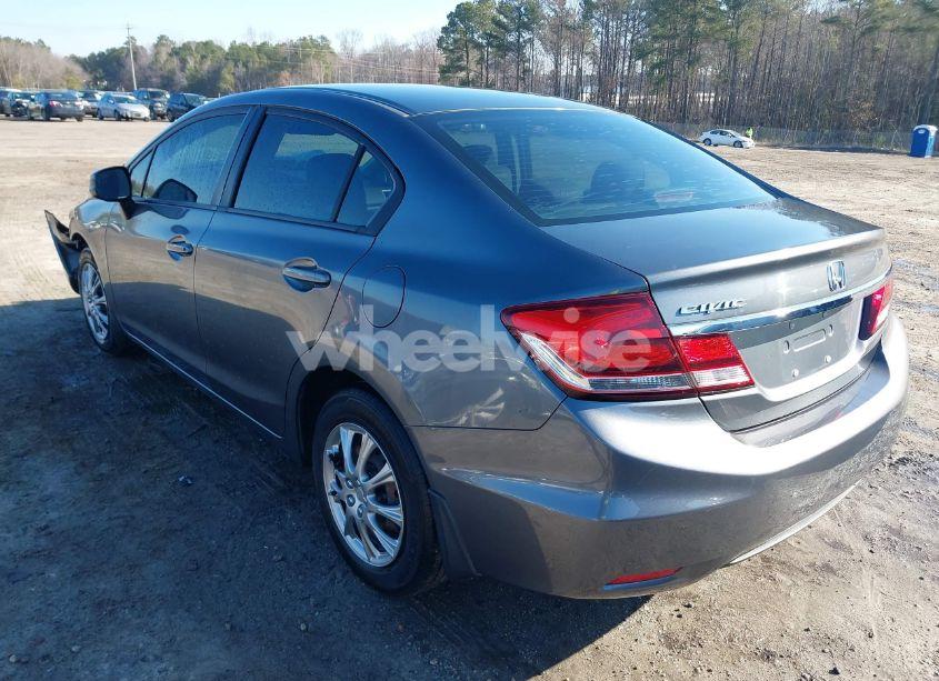 Photo 3 of 2013 Honda Civic LX (VIN 19XFB2F53DE014975)