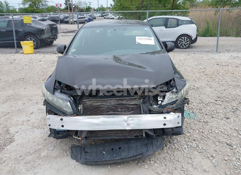 Photo 13 of 2013 Honda Civic LX (VIN 19XFB2F53DE015480)