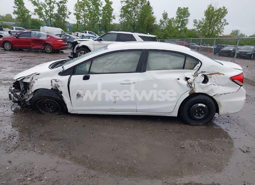 Photo 14 of 2013 Honda Civic LX (VIN 19XFB2F53DE019237)