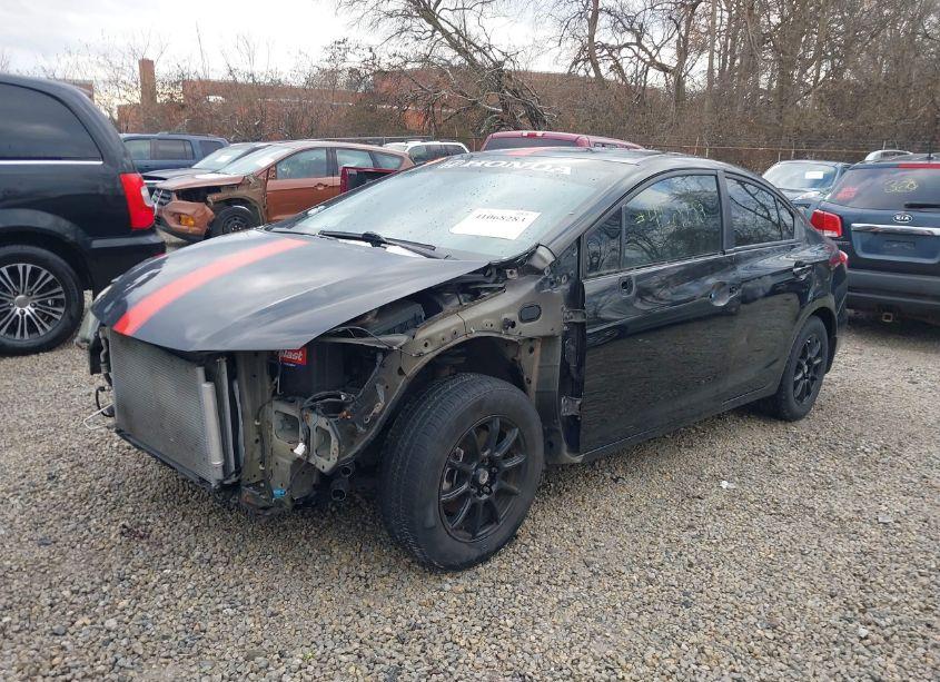 Photo 2 of 2013 Honda Civic LX (VIN 19XFB2F53DE021019)