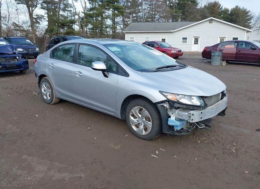 2013 Honda Civic LX (VIN 19XFB2F53DE024664) main photo