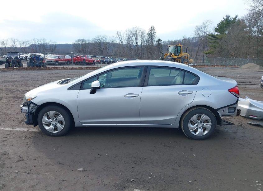 Photo 15 of 2013 Honda Civic LX (VIN 19XFB2F53DE024664)