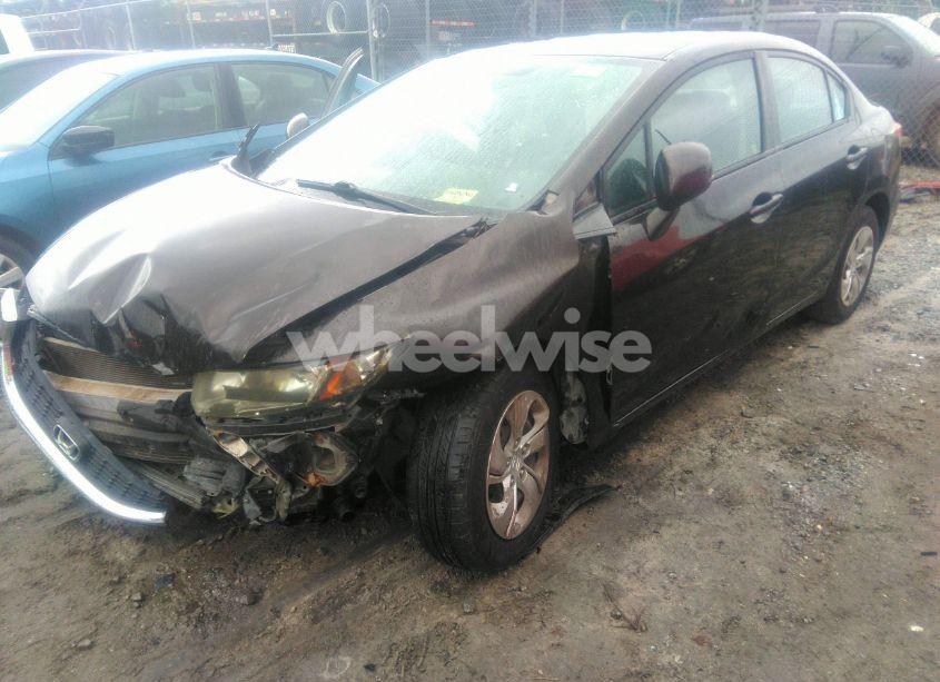 Photo 2 of 2013 Honda Civic LX (VIN 19XFB2F53DE031839)