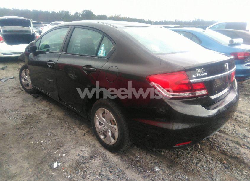 Photo 3 of 2013 Honda Civic LX (VIN 19XFB2F53DE031839)