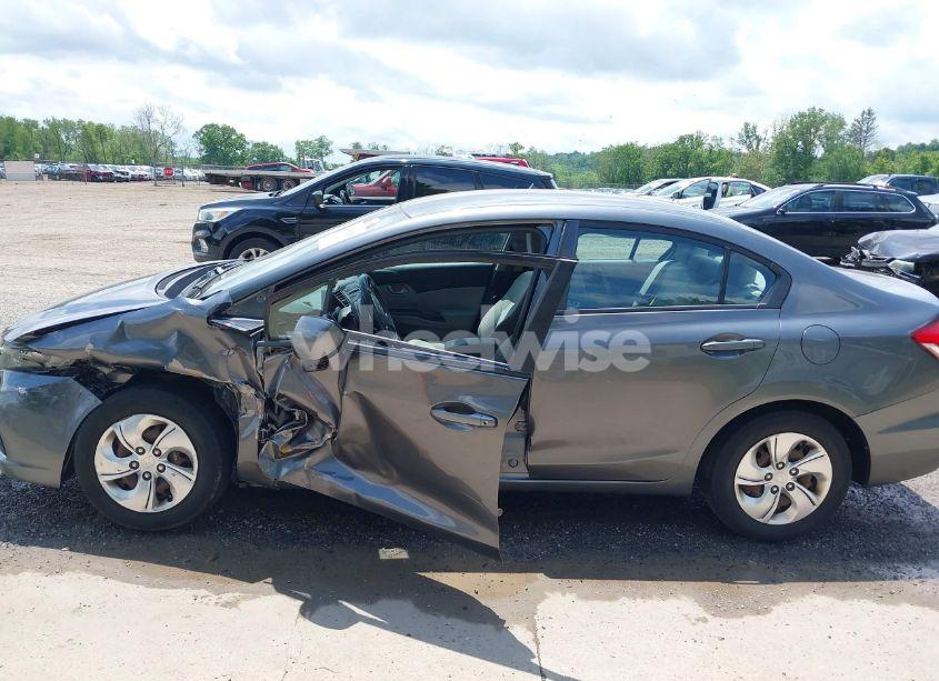 Photo 14 of 2013 Honda Civic LX (VIN 19XFB2F53DE041982)
