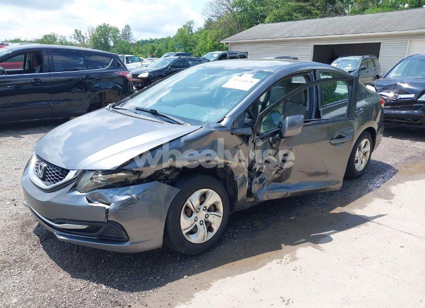 Photo 2 of 2013 Honda Civic LX (VIN 19XFB2F53DE041982)