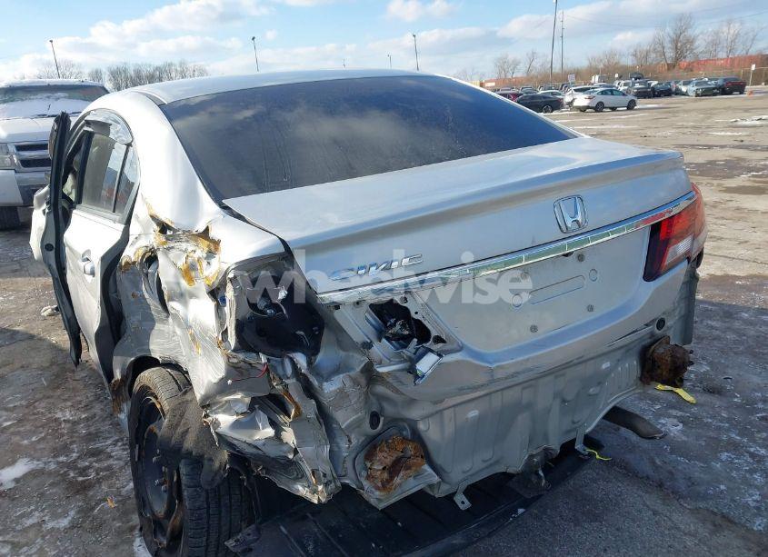 Photo 3 of 2013 Honda Civic LX (VIN 19XFB2F53DE043781)