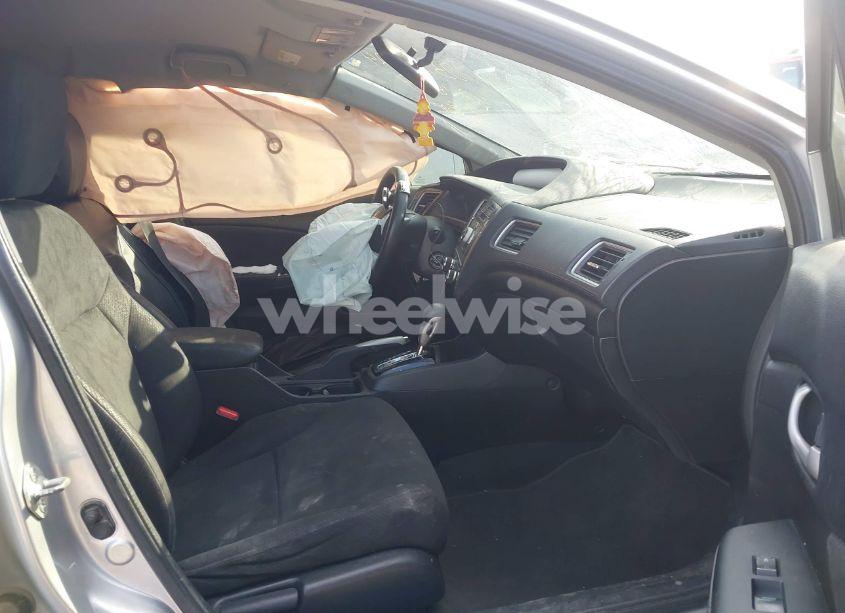 Photo 5 of 2013 Honda Civic LX (VIN 19XFB2F53DE043781)