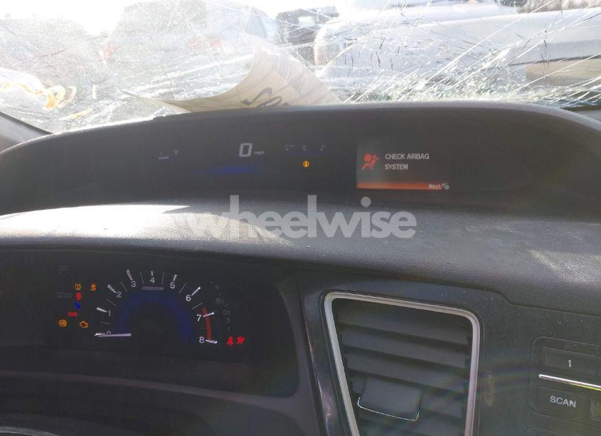 Photo 7 of 2013 Honda Civic LX (VIN 19XFB2F53DE043781)