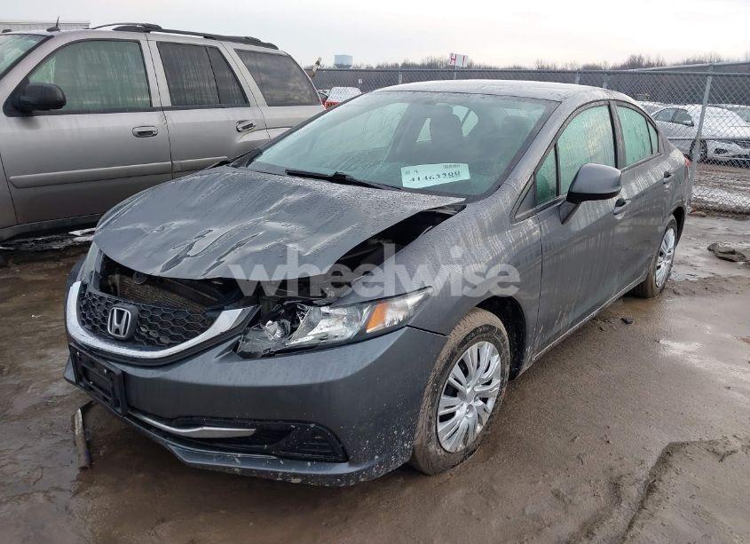 Photo 2 of 2013 Honda Civic LX (VIN 19XFB2F53DE092950)