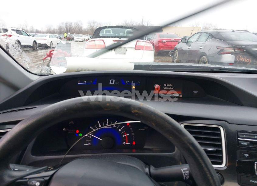 Photo 7 of 2013 Honda Civic LX (VIN 19XFB2F53DE092950)