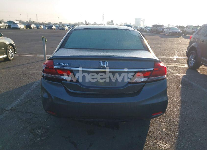 Photo 16 of 2013 Honda Civic LX (VIN 19XFB2F53DE203450)