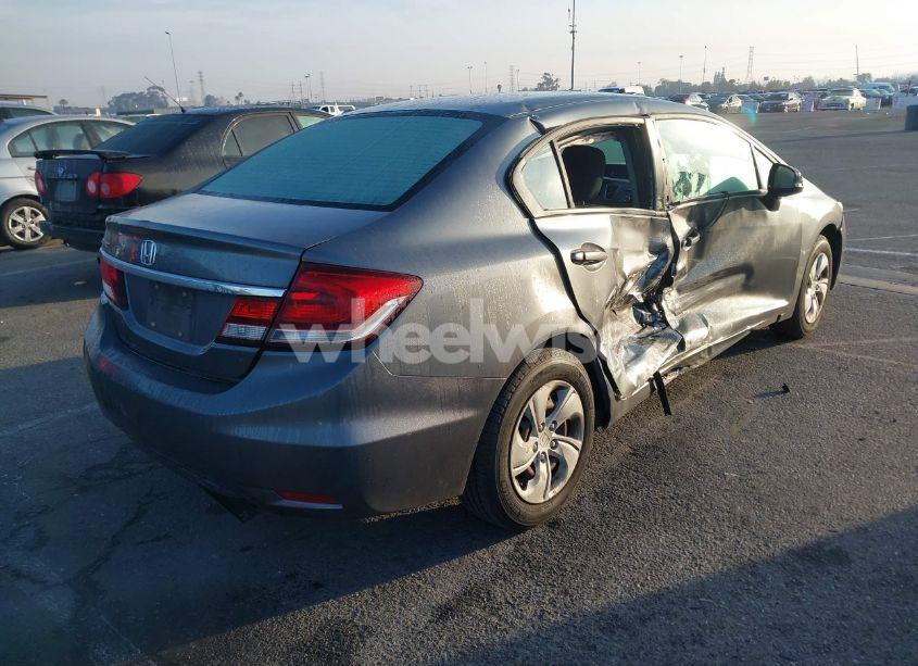 Photo 4 of 2013 Honda Civic LX (VIN 19XFB2F53DE203450)