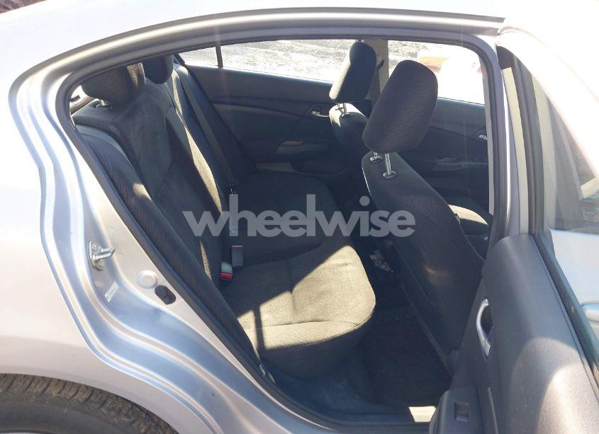 Photo 8 of 2013 Honda Civic LX (VIN 19XFB2F53DE217431)