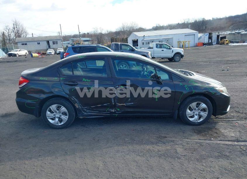 Photo 13 of 2013 Honda Civic LX (VIN 19XFB2F53DE224069)