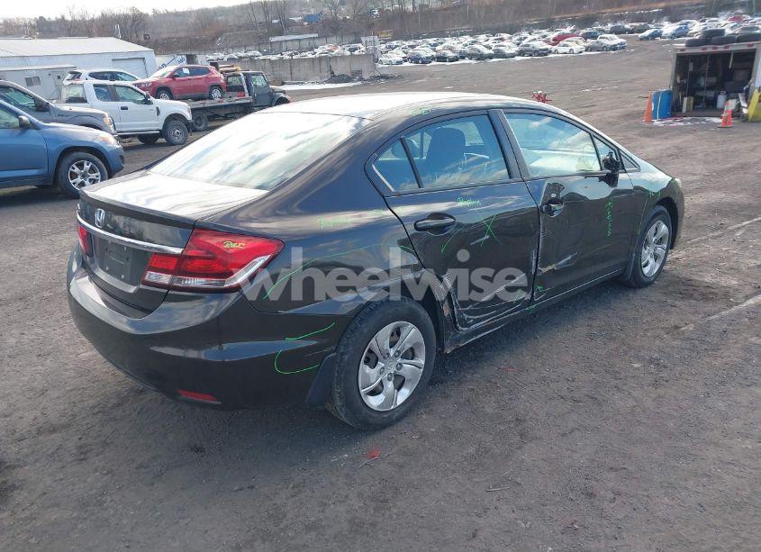 Photo 4 of 2013 Honda Civic LX (VIN 19XFB2F53DE224069)