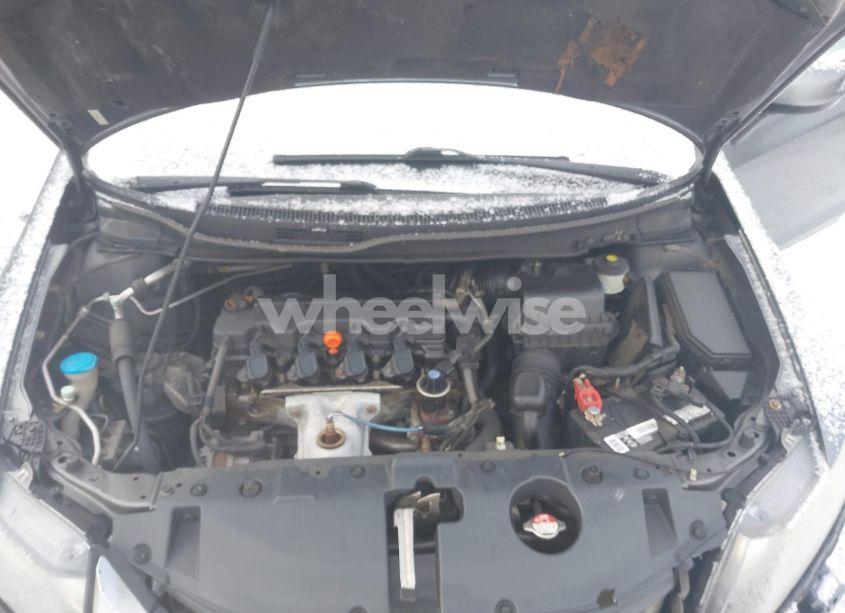 Photo 10 of 2013 Honda Civic LX (VIN 19XFB2F53DE245181)