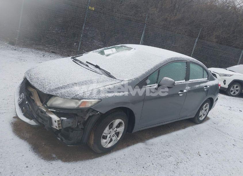 Photo 2 of 2013 Honda Civic LX (VIN 19XFB2F53DE245181)