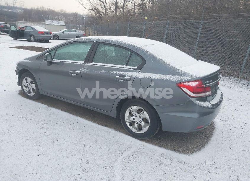 Photo 3 of 2013 Honda Civic LX (VIN 19XFB2F53DE245181)