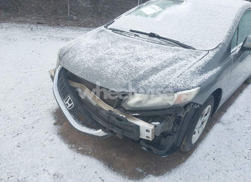 Photo 6 of 2013 Honda Civic LX (VIN 19XFB2F53DE245181)