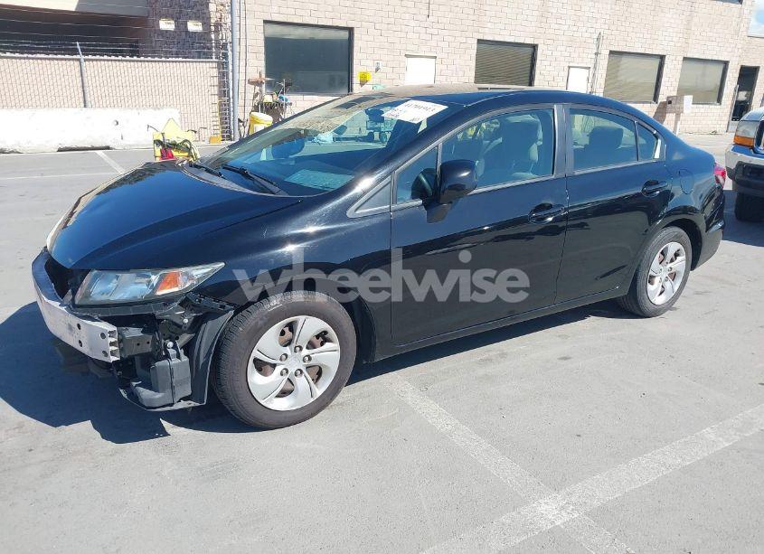 Photo 2 of 2013 Honda Civic LX (VIN 19XFB2F53DE246590)