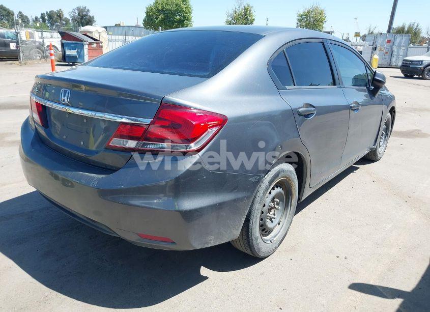 Photo 4 of 2013 Honda Civic LX (VIN 19XFB2F53DE260019)