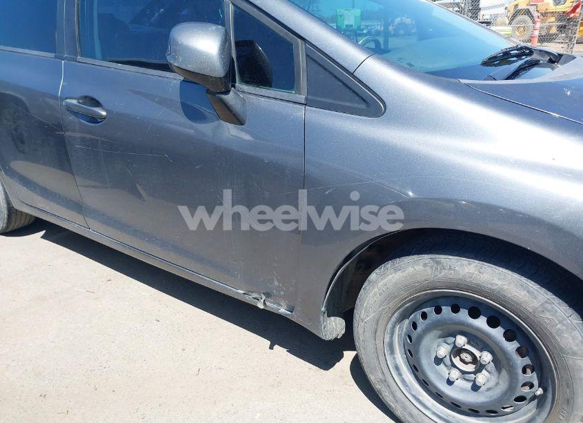 Photo 6 of 2013 Honda Civic LX (VIN 19XFB2F53DE260019)