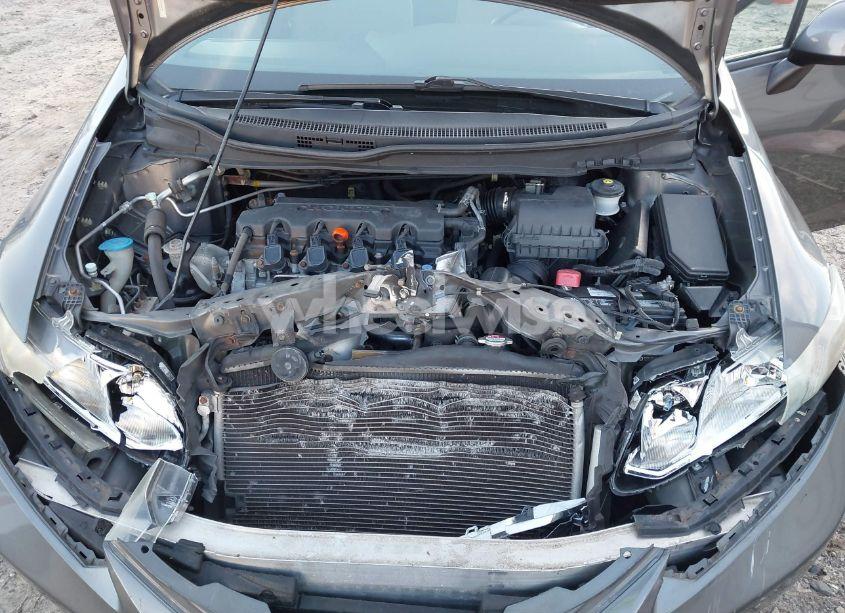 Photo 10 of 2013 Honda Civic LX (VIN 19XFB2F53DE264166)