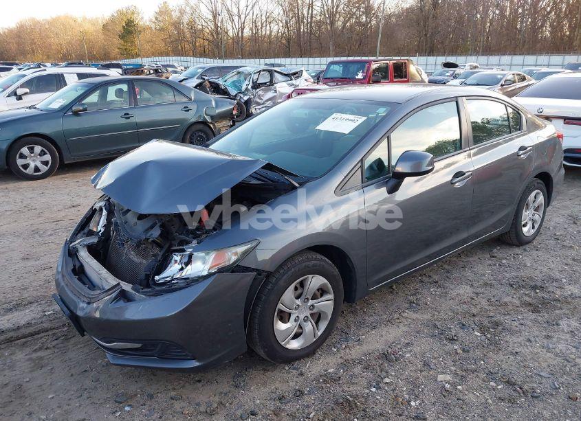 Photo 2 of 2013 Honda Civic LX (VIN 19XFB2F53DE264166)