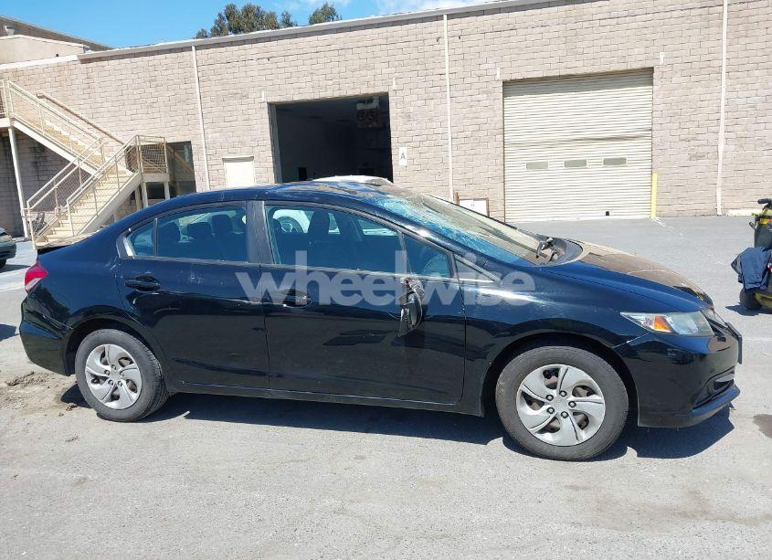 Photo 13 of 2013 Honda Civic LX (VIN 19XFB2F53DE280819)