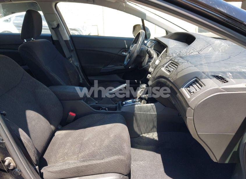 Photo 5 of 2013 Honda Civic LX (VIN 19XFB2F53DE280819)