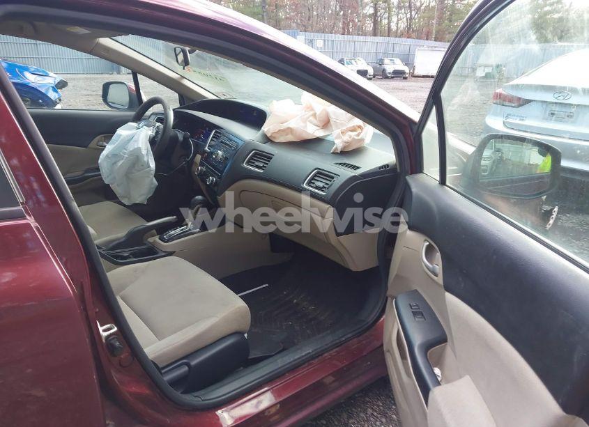 Photo 5 of 2013 Honda Civic LX (VIN 19XFB2F53DE287947)